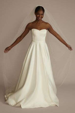Sequin and Beaded Edge Tulle Cathedral-Length Veil | David's Bridal